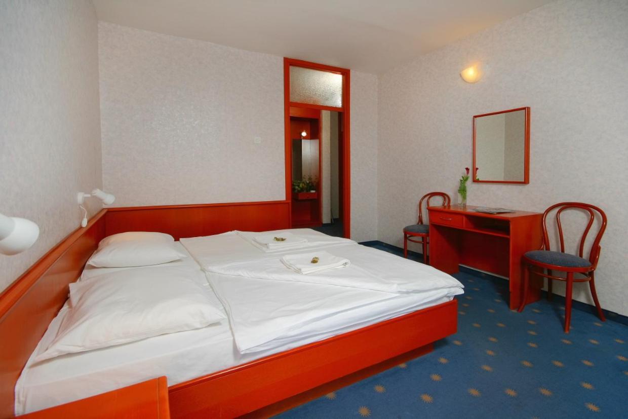 Hotel Laguna Gradac  Luaran gambar
